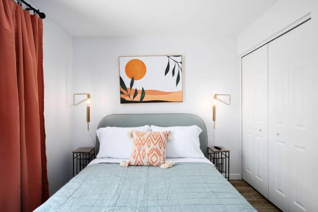 Fab Phx Getaway W/ Pool & Fire Pit Villa Phoenix Exteriör bild