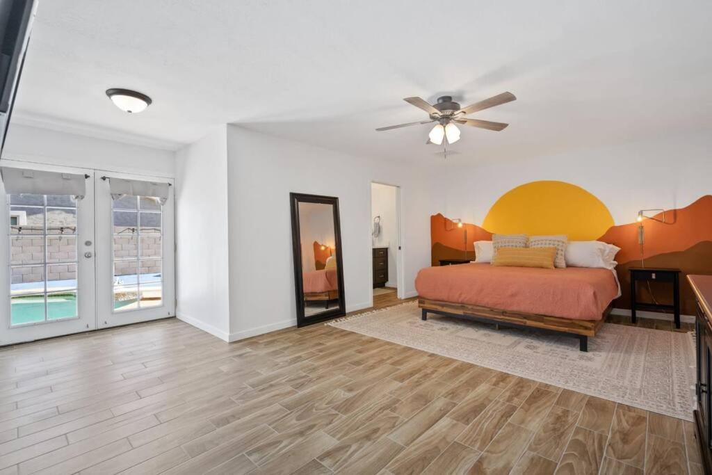Fab Phx Getaway W/ Pool & Fire Pit Villa Phoenix Exteriör bild